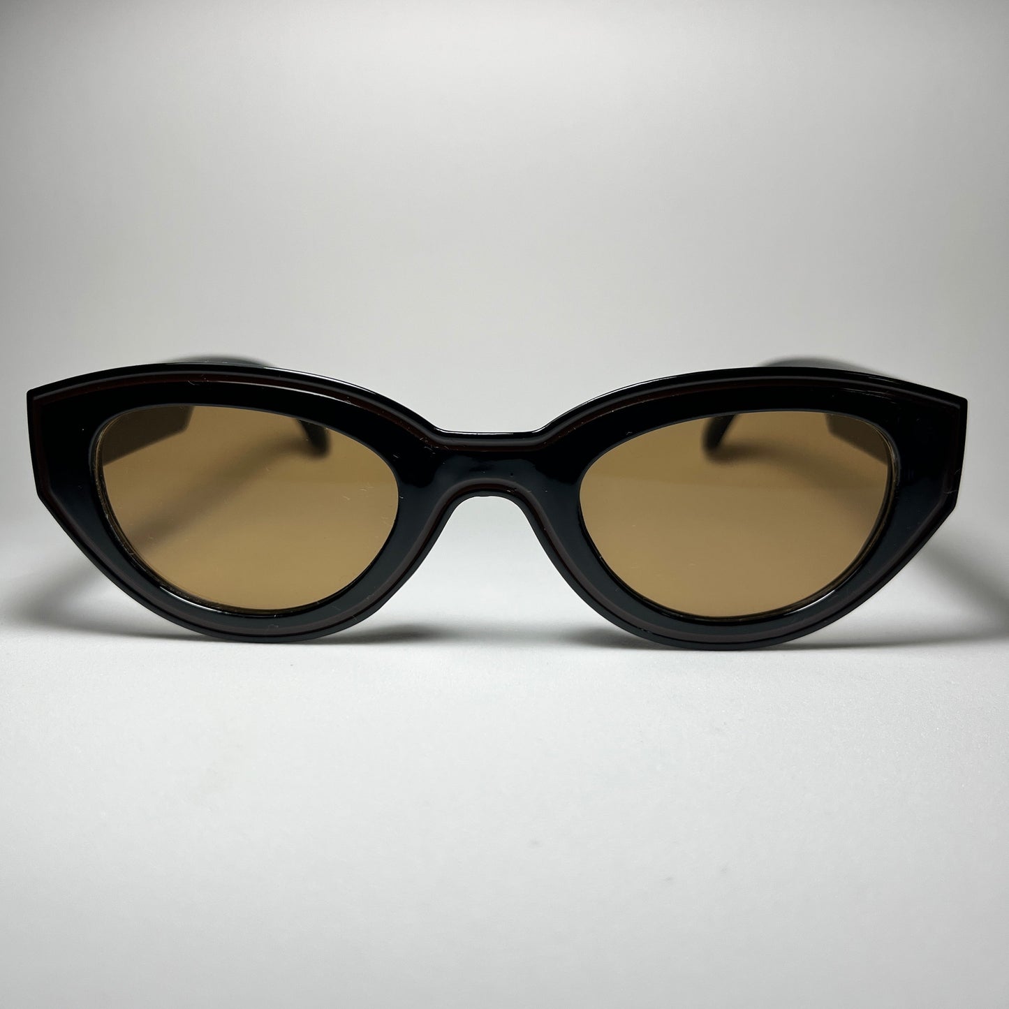 KIKI ÓCULOS DE SOL - COLEÇÃO YOU YOU AFETO